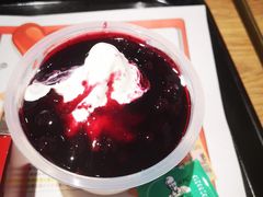 甜蓝莓酱圣代-肯德基(夏湾店)