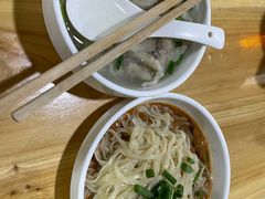 拌面-江南红鱼汤(洋中花园店)