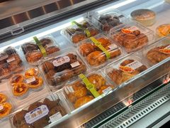 -瑞虹新天地月亮湾