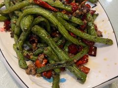 -黄家饺子东北特色菜馆(湖滨商业街店)