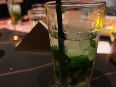 -Bar Fable 寓·药到病除