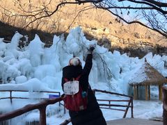 -大平台龙居瀑布旅游区