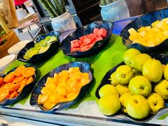 -松咖啡自助餐厅·松北香格里拉