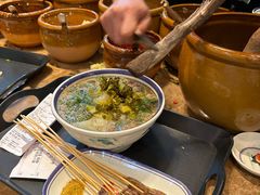 -云阿蛮云南生烫牛肉米线(奉贤路店)