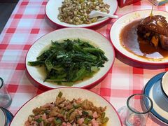-洪霞餐馆·川菜·鲜货现炒(两江春城店)