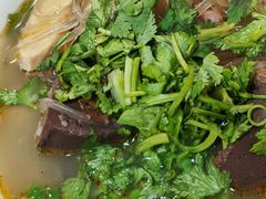 -春雨羊汤店(广开四马路总店)