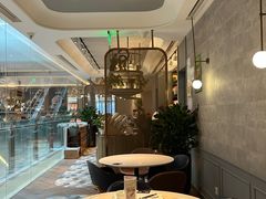 -港丽餐厅(来福士店)