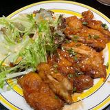 那个鸡腿肉第一口无敌好吃，缺点就是吃多了容易感觉有点腻