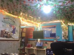 大堂-武氏皖北网红三胖地锅鸡(桐城路店)