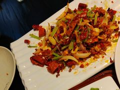 -鱼王府大酒店