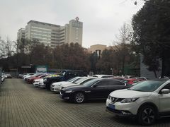 -四川大学华西医院-地下停车场