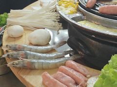 -胡悦里韩式烤肉(芝罘万达广场店)