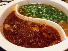 鸳鸯水煮牛肉-成都吃客(九眼桥店)