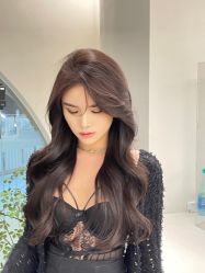 -AYO SALON