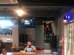 大堂-记忆串城·东北烧烤·小龙虾·大型团建(南油店)