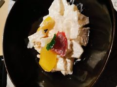 凤梨虾球-穹六人间 people 6(岳阳路店)