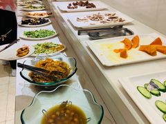 自助取餐区-泉福居酱骨头自助广场(南大街商业步行街店)