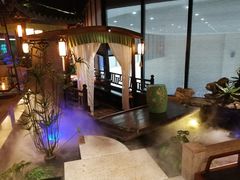-佬麻雀·新湘菜(珠海金发购物中心店)