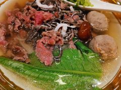 鲜烫牛肉牛丸粿条-一肴·牛肉粿条(深圳湾睿印店)
