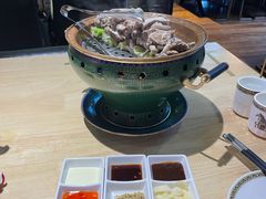 蒙料一八手把肉-蒙料·手把肉(望京店)