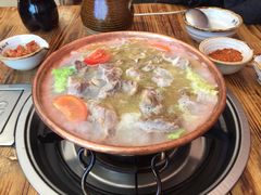 -阿婆情腊排骨火锅(金虹路店)