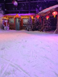 -圣名游乐城冰雪大世界
