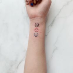 -明星刺青·洗纹身