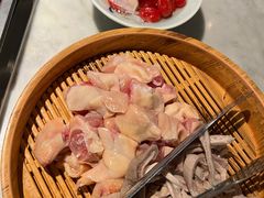 -尚尚仙·酸汤猪手·猪肚鸡火锅(华联万柳购物中心店)