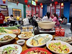 -黄弟大排档·湖南菜·小龙虾·小海鲜(凯旋北路店)