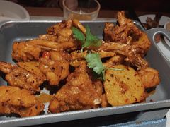 馋嘴香锅牛蛙-佬肥猫(国华广场店)