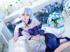 -米游妙妙屋cosplay换装自拍摄影体验馆