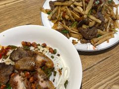 -牛八宝桂林米粉(八里庄店)