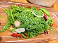 -隔壁老王·家常云南菜(花巷店)