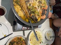 -江渔儿酸菜鱼(奥园广场金发购物中心店)