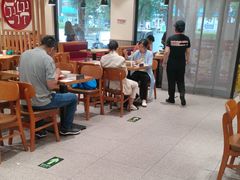 -南城香·饭香串香馄饨香(青年路店)