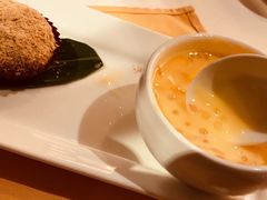 杨枝金露拼擂沙汤圆-利苑酒家(宜安广场店)