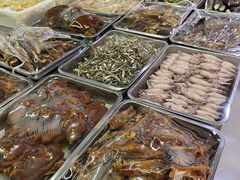 -鸿运美食府