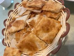 鱼头泡饼-东四民芳餐厅(世茂工三店)