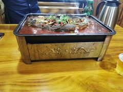 -老东镇啤酒屋海鲜加工·蒸汽海鲜·海鲜烧烤(台东店)