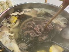-吕记潮汕牛肉火锅(海宁海昌南路店)