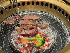 -山川小町·极番烧肉(新地假日广场店)