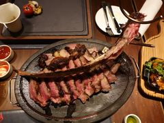 -恰餐厅及酒吧 CHAR Bar & Grill (北京丽都皇冠假日店)