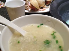 -马路边上·小海鲜烧烤(八一路店)