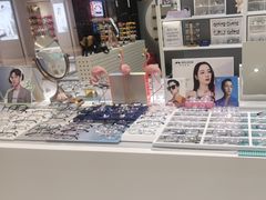 -沫芮眼镜·蔡司·依视路·尼康明月(环创店)