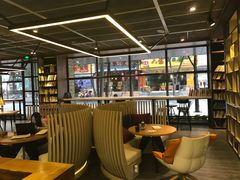 -成都太古里总府王府井亚朵X酒店