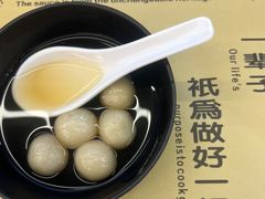 -刘姐啤酒鱼民族演艺餐厅(西街总店)
