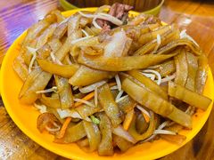 爆炒牛河-澳门陈光记烧味饭店(南京德基广场店)