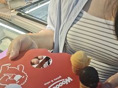 -枫叶小镇奥特莱斯