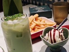-雍哲港式餐厅(现代广场店)