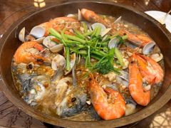 -龙悦湾酒家·八阵鱼生·渔人码头店